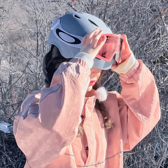 吾妻十三点粤语